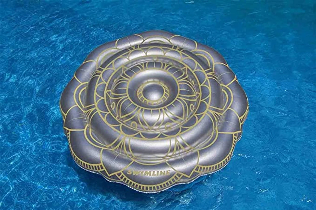 Swimline Henna Island Inflatable 2 Swimline Henna Island Inflatable - Image 2